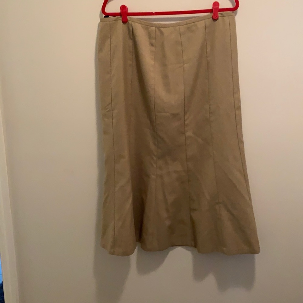 Kasper fully-lined tan skirt